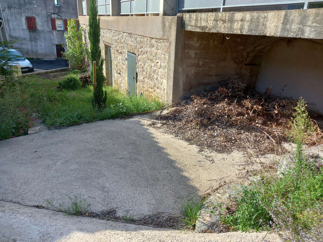 Maison à VILLEMAGNE-L&#039;ARGENTIERE