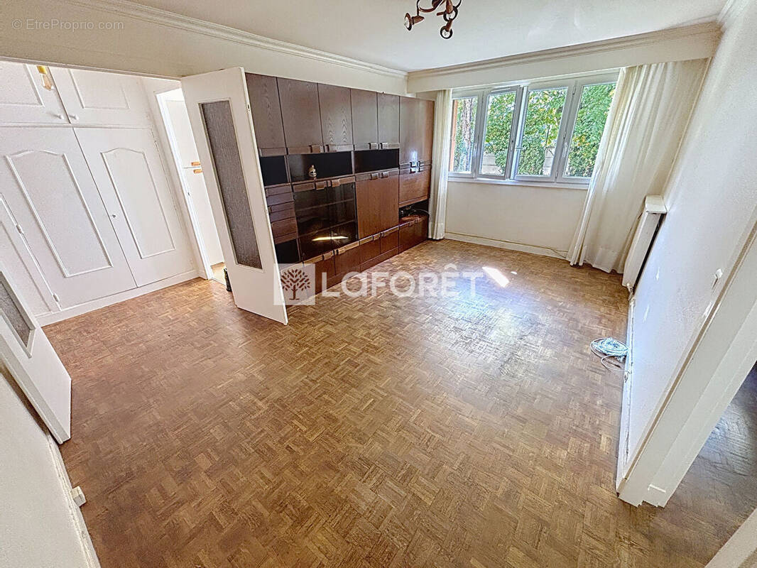 Appartement à VILLEJUIF