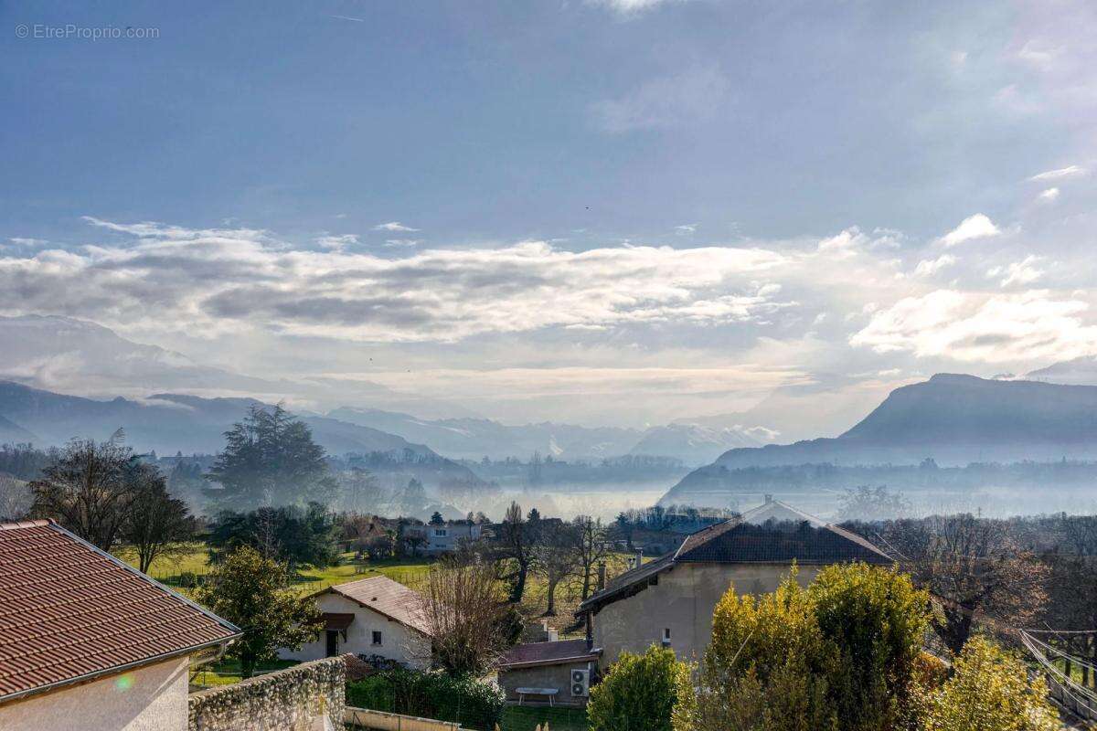Appartement à SAINT-CASSIEN