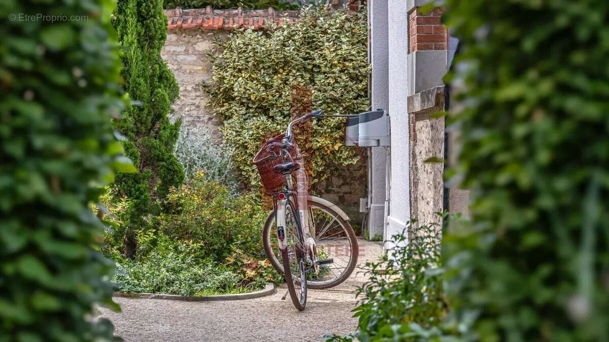 Maison à FONTAINEBLEAU