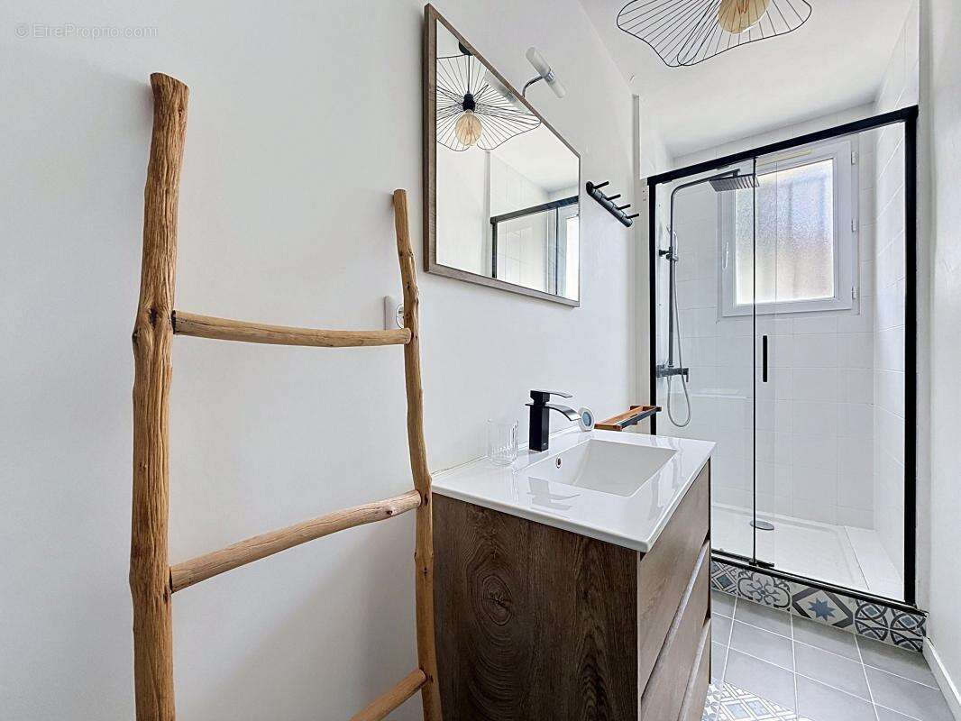 Maison à vendre - maison 2 pièces rénovée avec extérieur privatif – lafond secteur recherché - photo 4