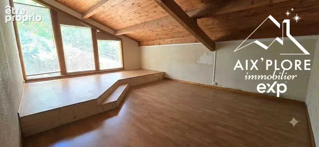 Maison 6 pièces 260 m² à vendre à L'abergement-De-Varey (01640) - photo 9