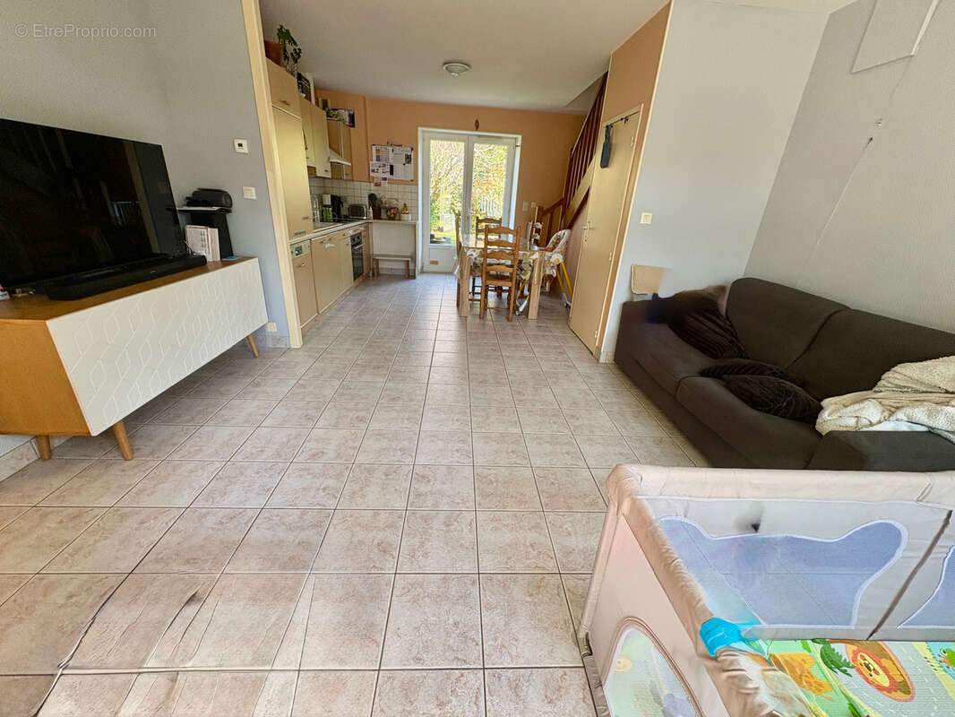 Appartement à SARLIAC-SUR-L'ISLE