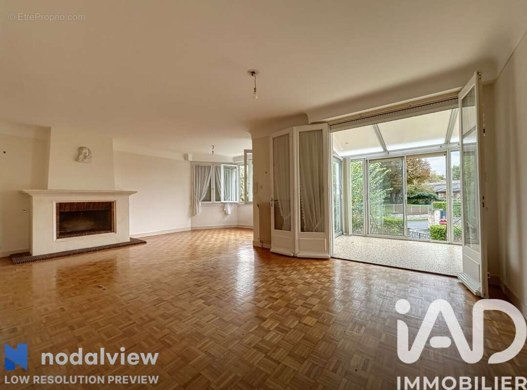 Photo 7 - Maison à VOUILLE