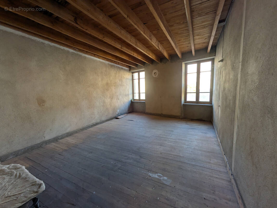 Maison à VOCANCE