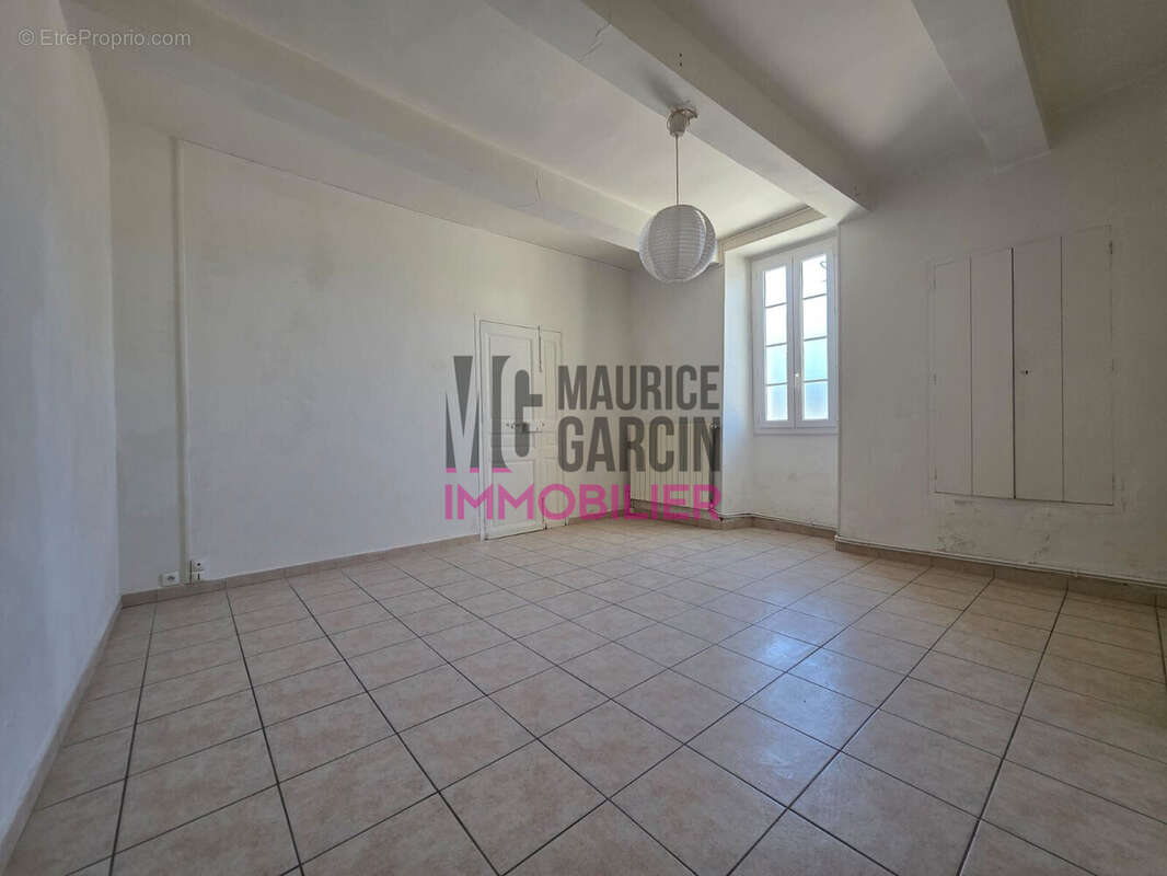 Maison à MAZAN