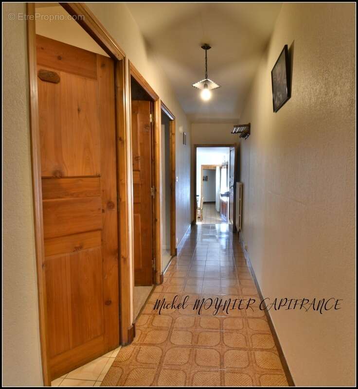 Maison à CHAMPCELLA