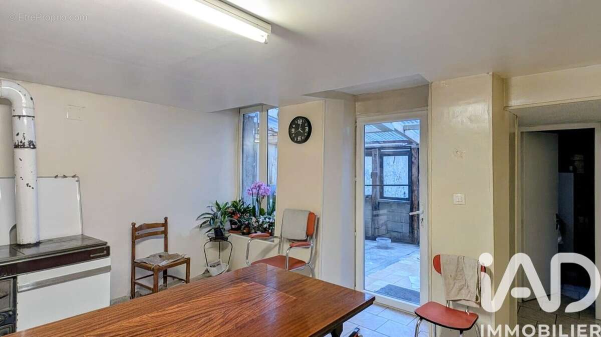 Photo 5 - Maison à NEUILLY-SAINT-FRONT