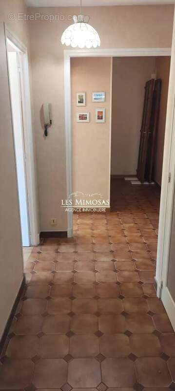 Appartement à FREJUS