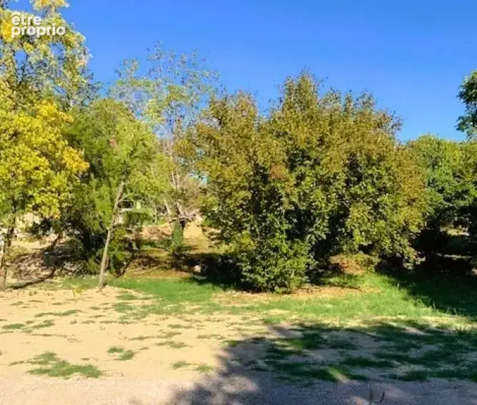 Photo Terrain à Ansouis au prix de 178 000€