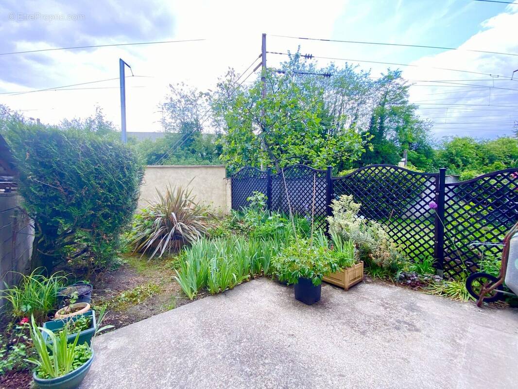 Maison à NEUILLY-SUR-MARNE