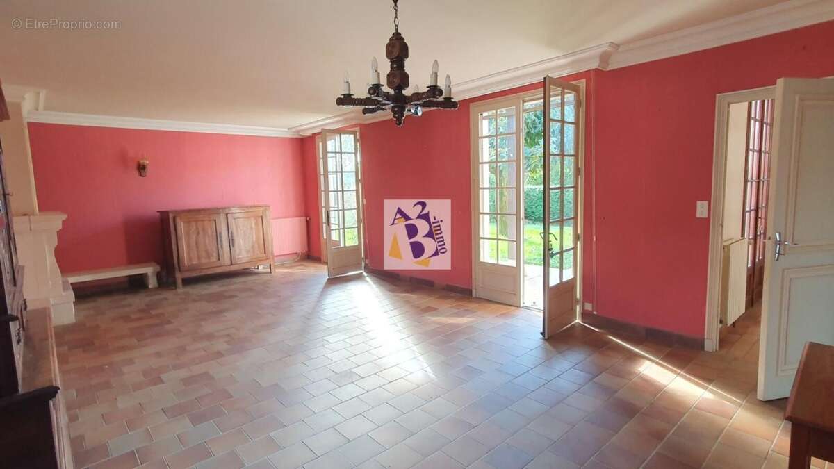 Maison à LA ROCHEFOUCAULD