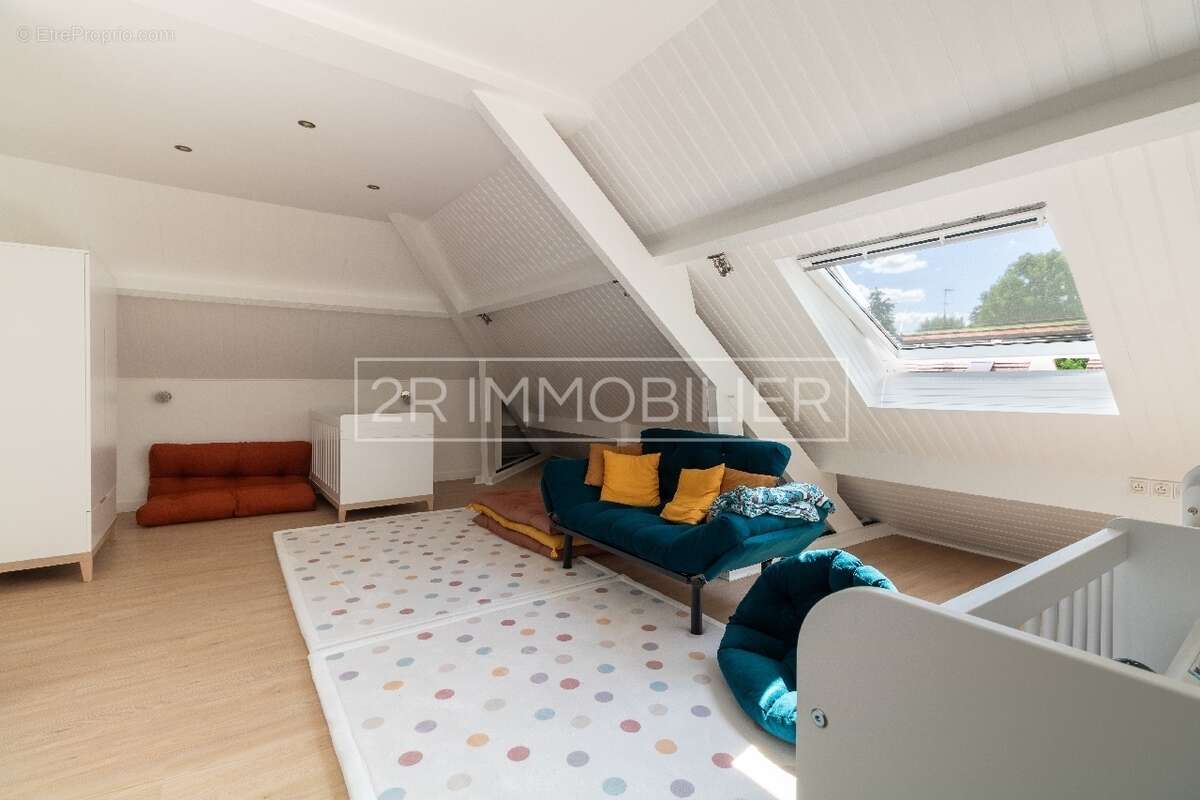 Maison à LAGNY-SUR-MARNE