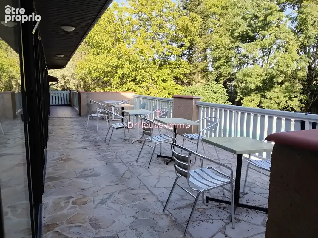 Commerce 900 m² à vendre à Foissac (12260) - photo 5