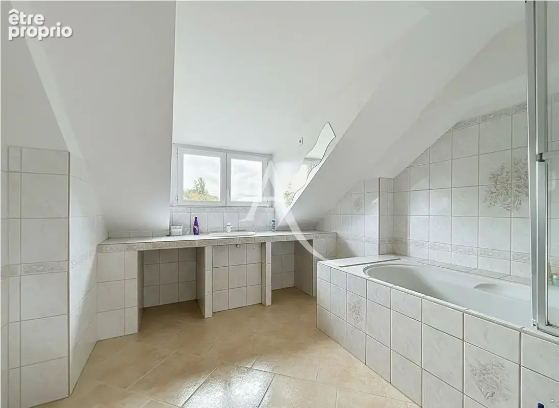 Maison de caractère 167 m² - 5 chambres- terrain 1 160 m² - photo 14