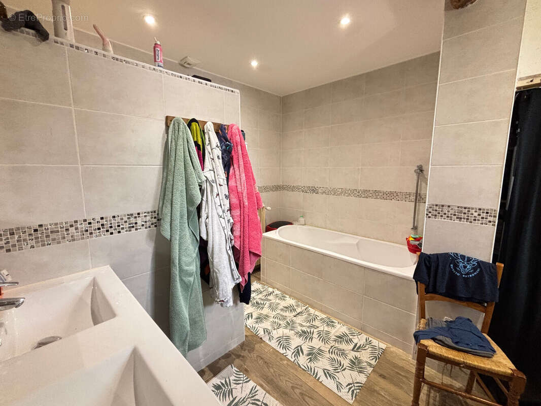 Maison à SAINT-GERMAIN-DU-PLAIN