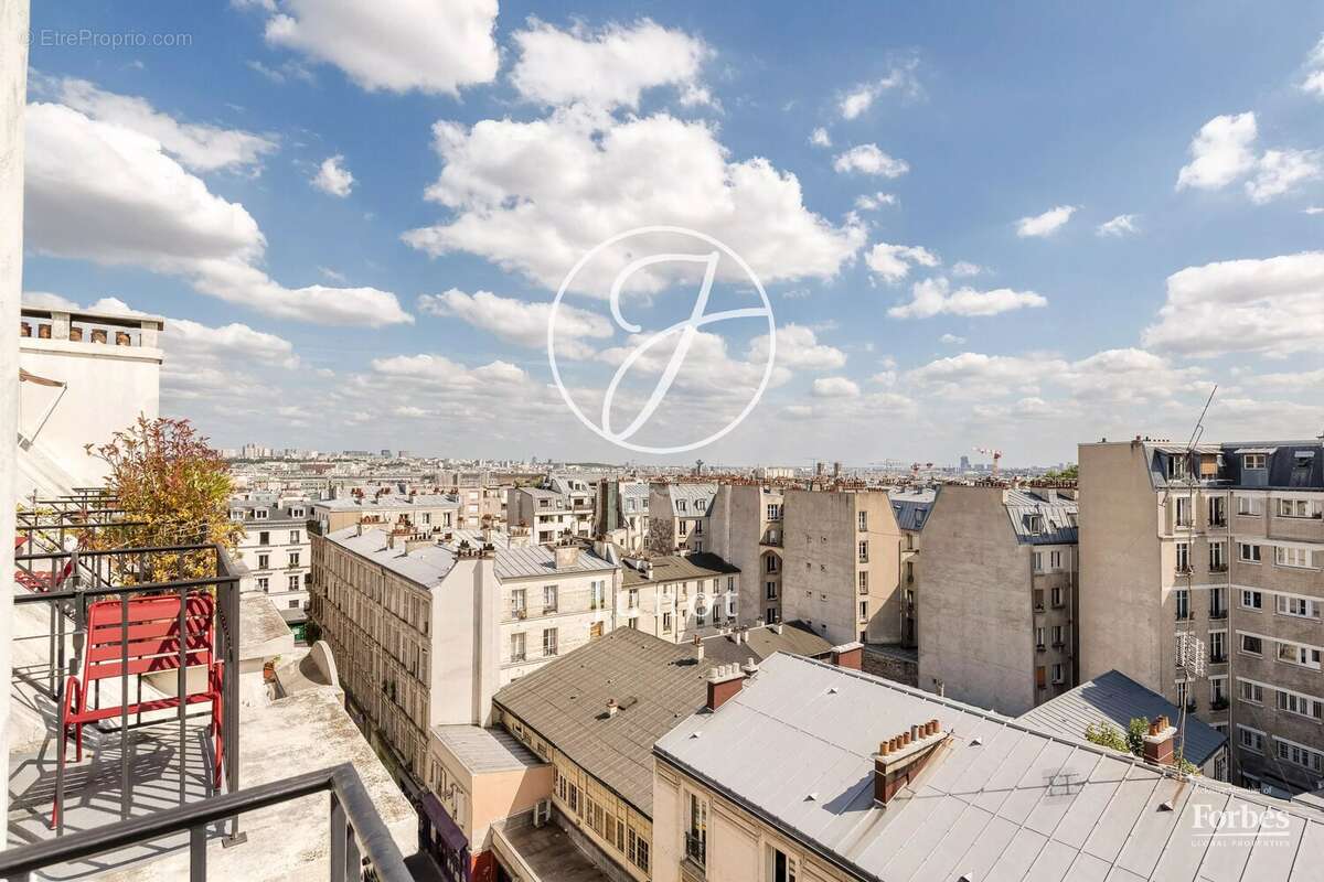 Paris 18e - MONTMARTRE / JARDINS DU SACRÉ-CŒUR -  Grand 2 pièces - 58,09m² Carrez - 60,25m² au sol - Terrasses - Vues dégagées - photo 18