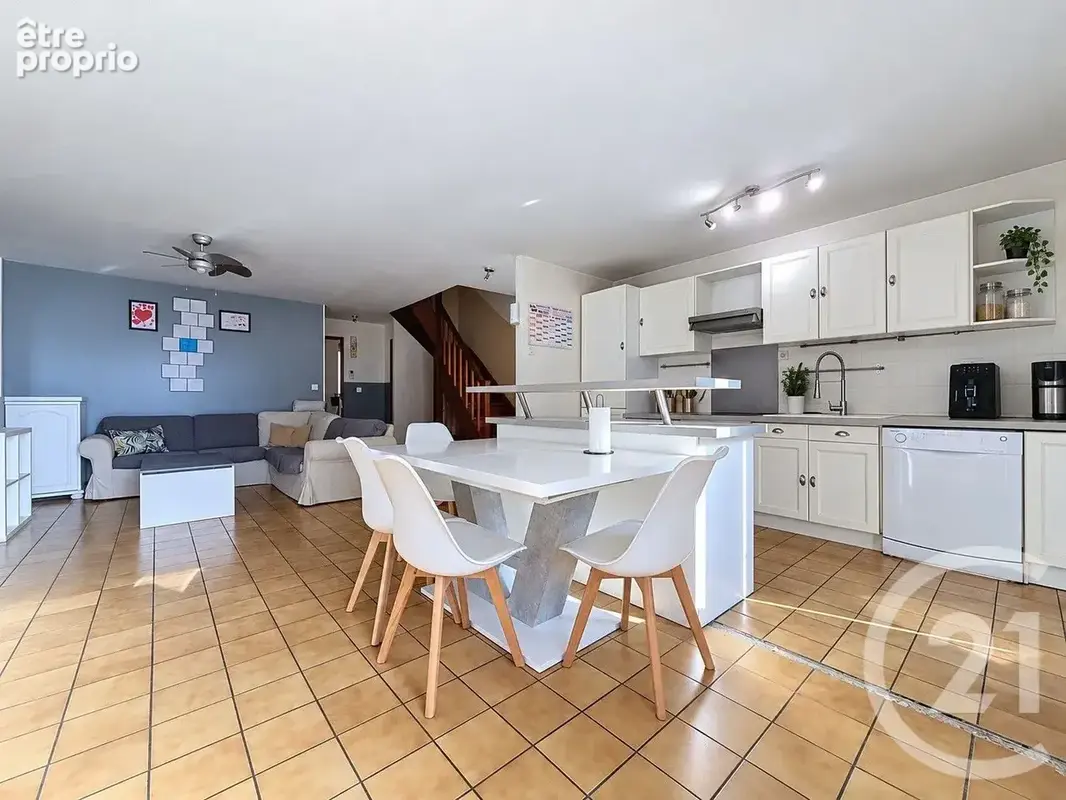 Maison 5 pièces 98 m² à vendre à Nangis (77370) - photo 4