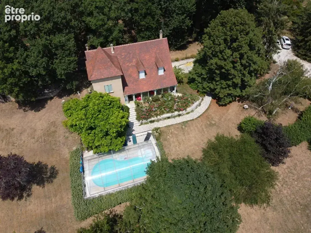 Maison à SAINT-CYPRIEN