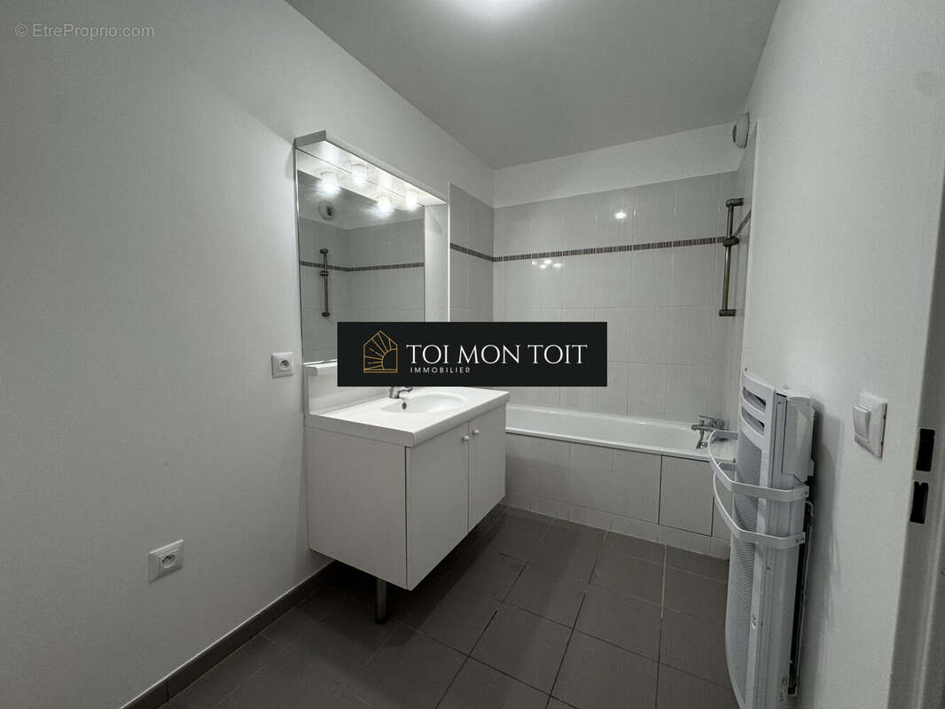 Appartement à SURVILLIERS