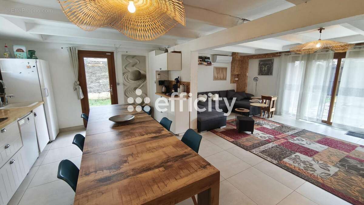 Maison à CUXAC-D'AUDE