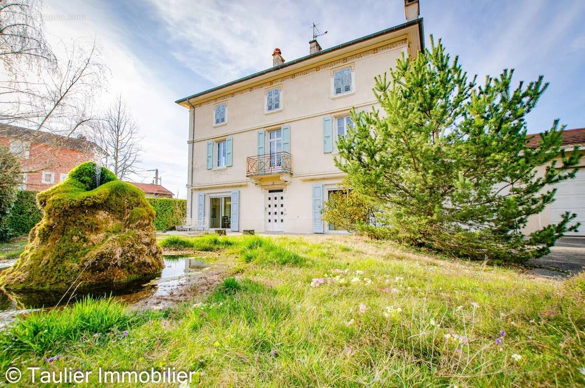 Maison à SAINT-ROMANS