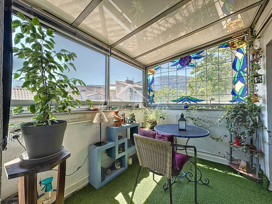 Duplex type 90 m2 avec parking privé et veranda + balcon - photo 9