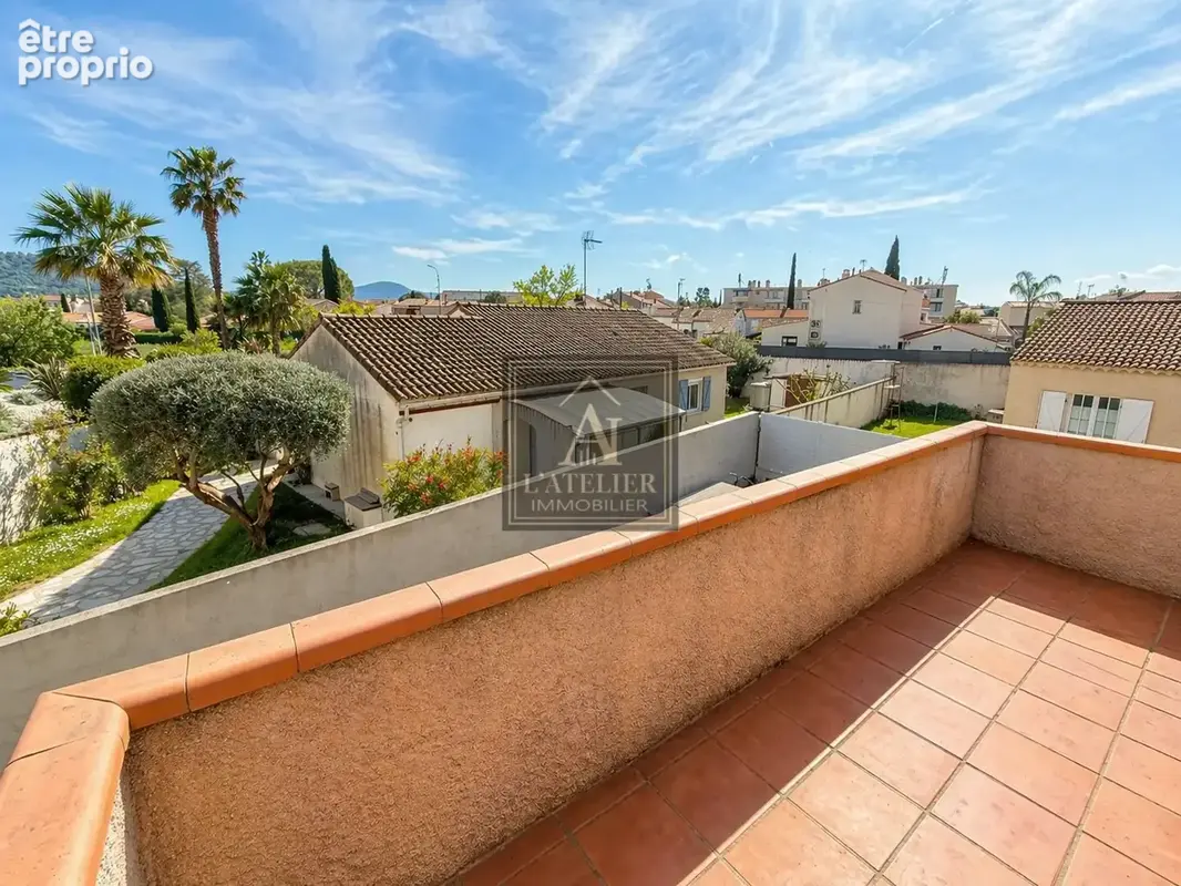 Maison de type haut de villa T4 à La Crau - photo 8
