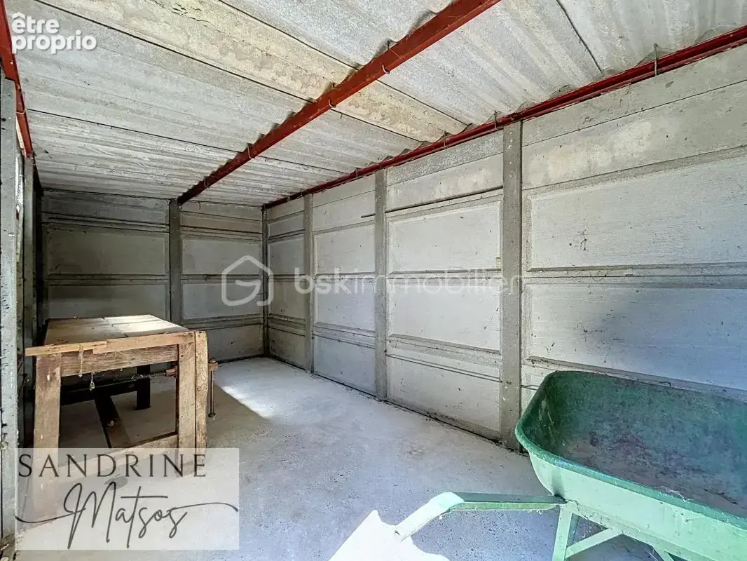 Maison en pierre pleine de charme et de potentiel - photo 29