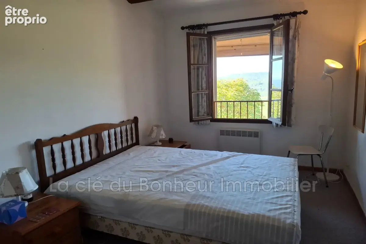 Maison 4 pièces 103 m² à vendre à Montagnac-Montpezat (04500) - photo 6