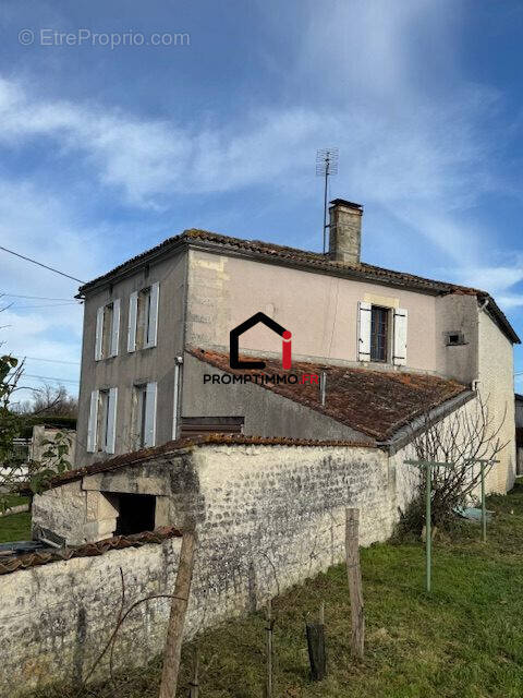 Maison à CELLES