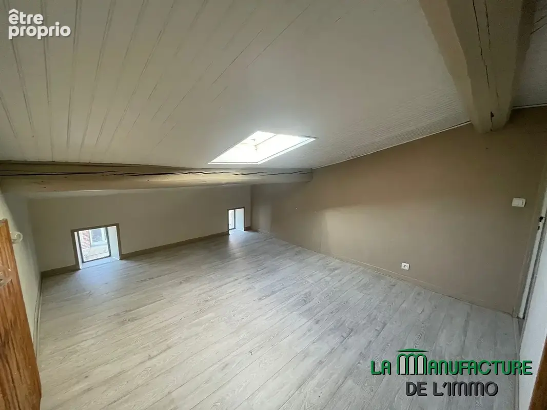 3 pieces 46,30m2 carrez +34,33 m2 hors carrez - dernier etage - meons - technopole - photo 14