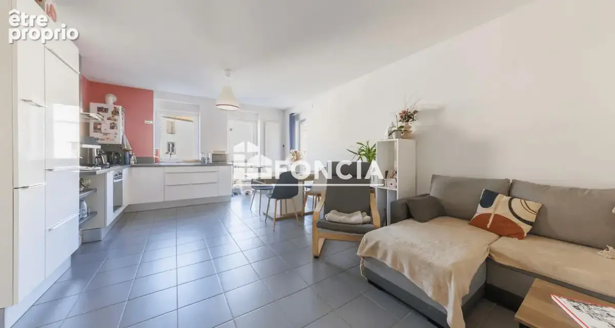 - Résidence le Domaine centre-ville -T3 65 m² - photo 3
