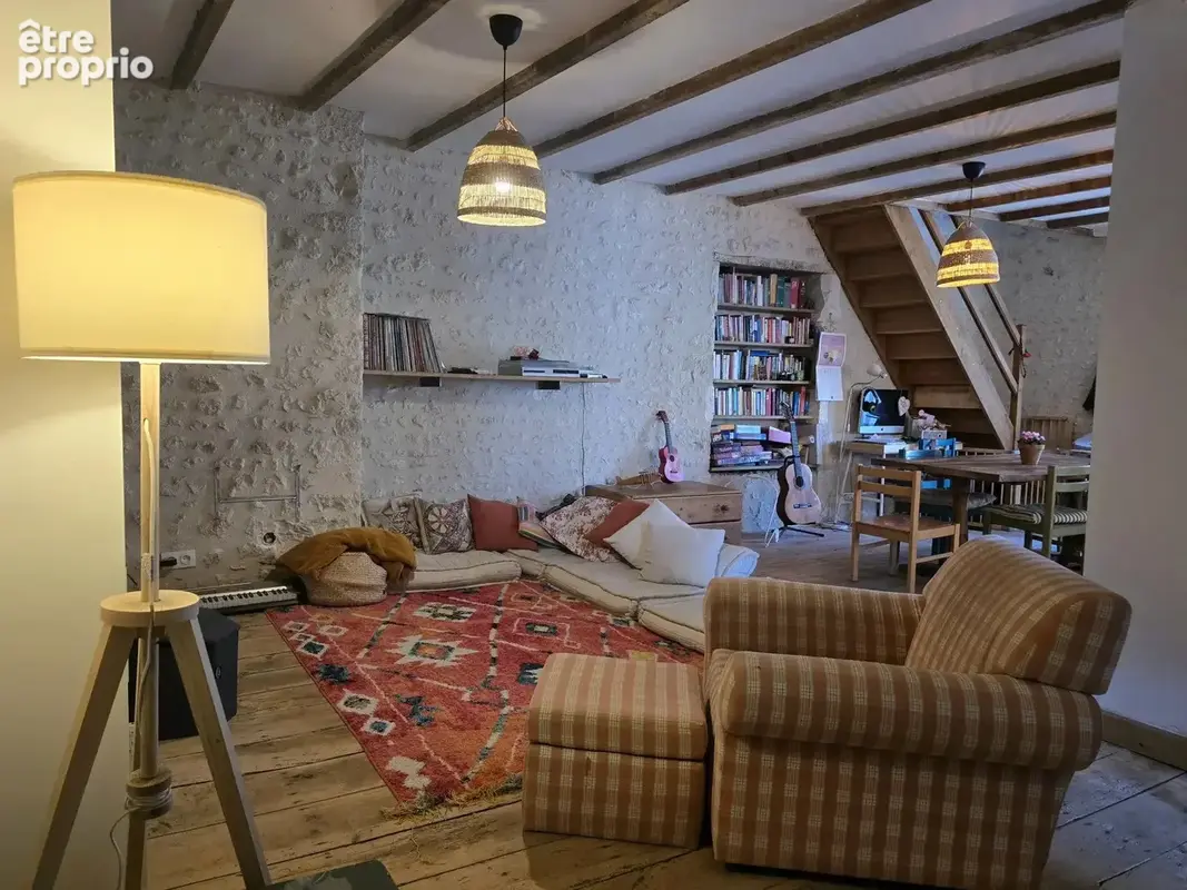 Maison 4 pièces 155 m² à vendre à Salles-Lavalette (16190) - photo 5
