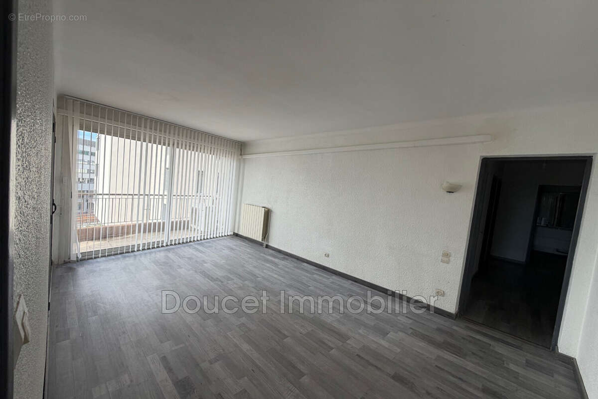 Appartement à BEZIERS