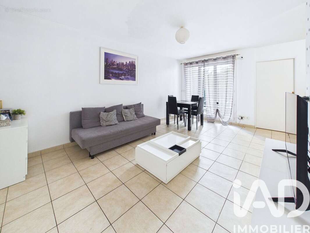 Photo 2 - Appartement à LIMEIL-BREVANNES