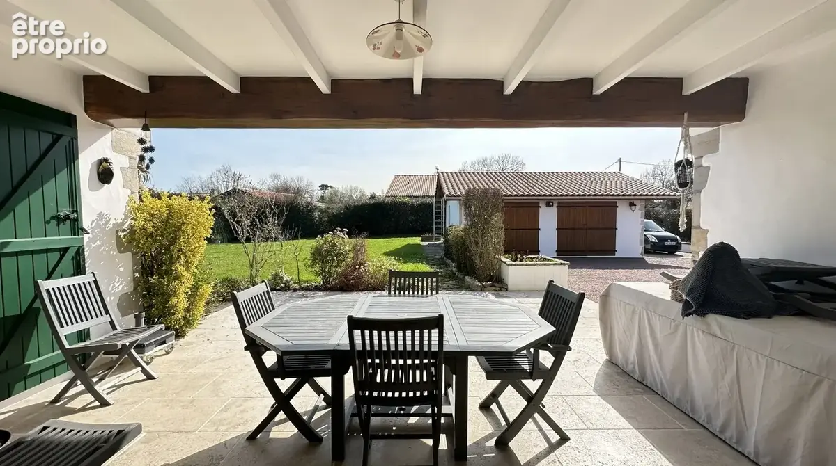 Maison basque de type t6 de 185 m2 avec piscine + dependance de 50 m2 - photo 4