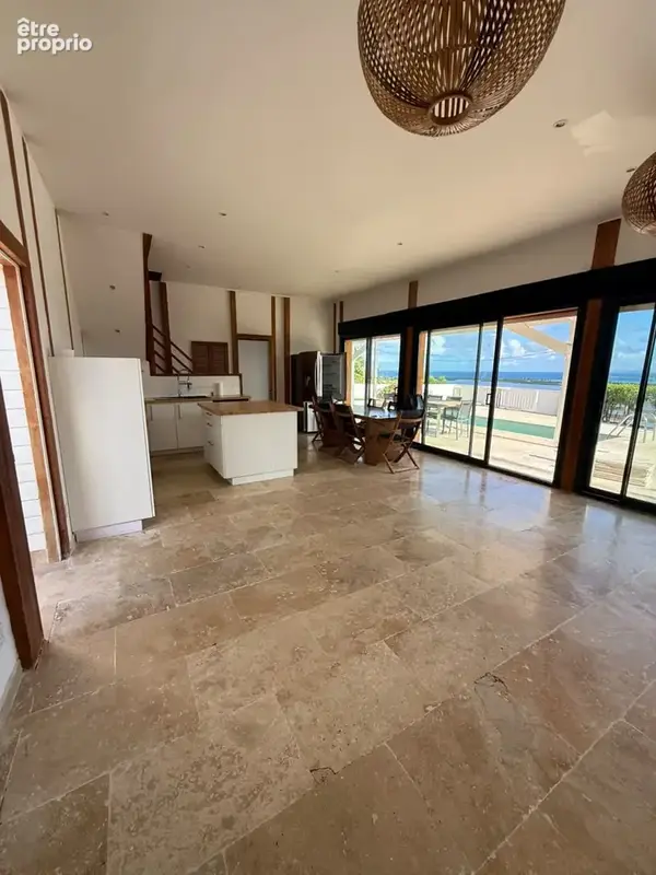 Maison  type  3  avec piscine - vue epoustouflante - photo 13