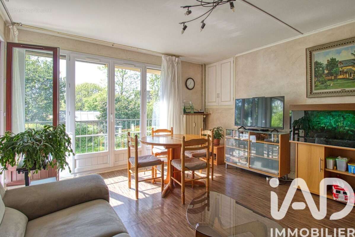 Appartement 70 m² à Thorigny-Sur-Marne  - photo 2