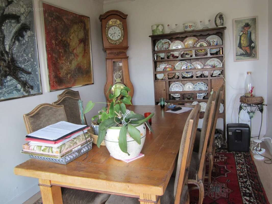 Appartement à SAINT-GRATIEN