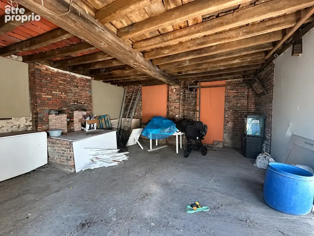 Maison de village, habitable de suite, dépendances, cour, jardinet - photo 15
