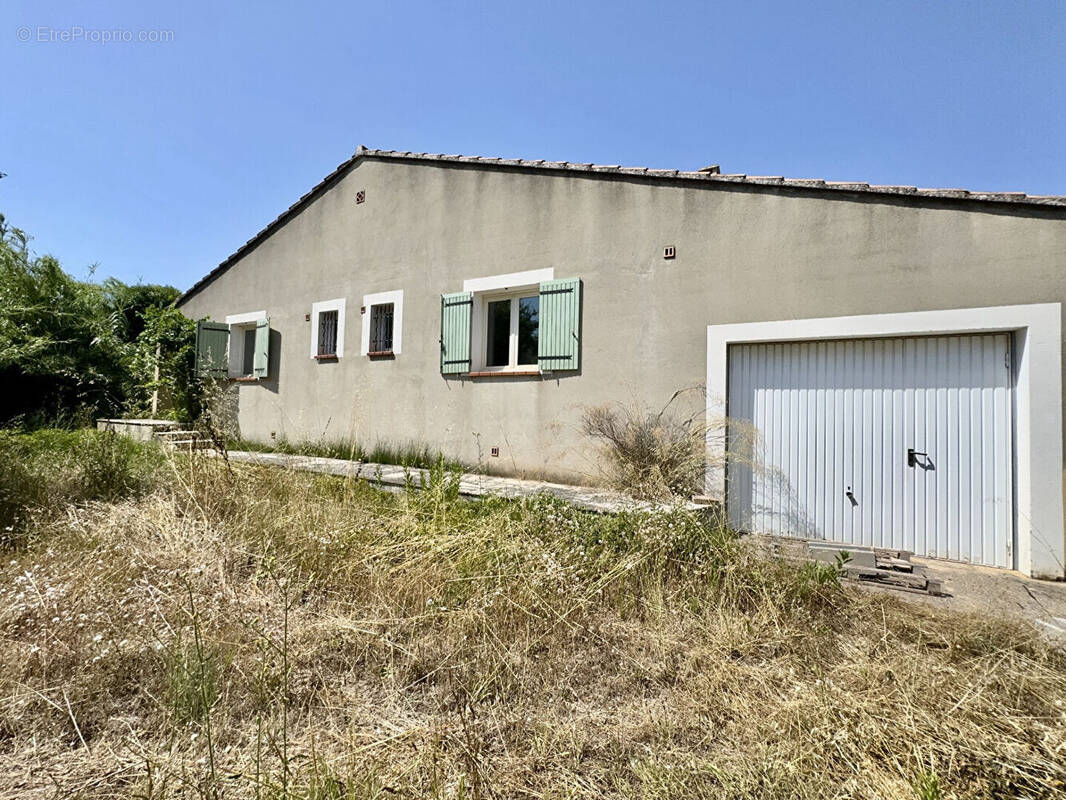 Maison à ROQUEMAURE