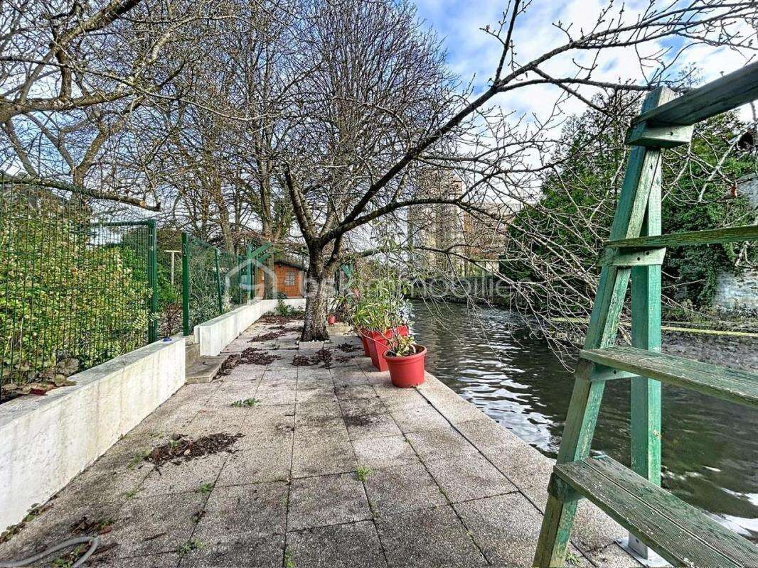 Maison à CORBEIL-ESSONNES