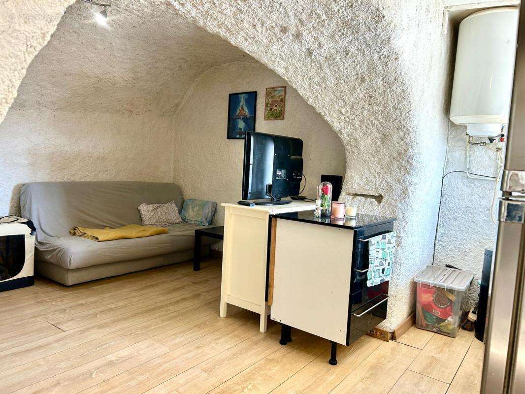 Maison à TOURRETTE-LEVENS