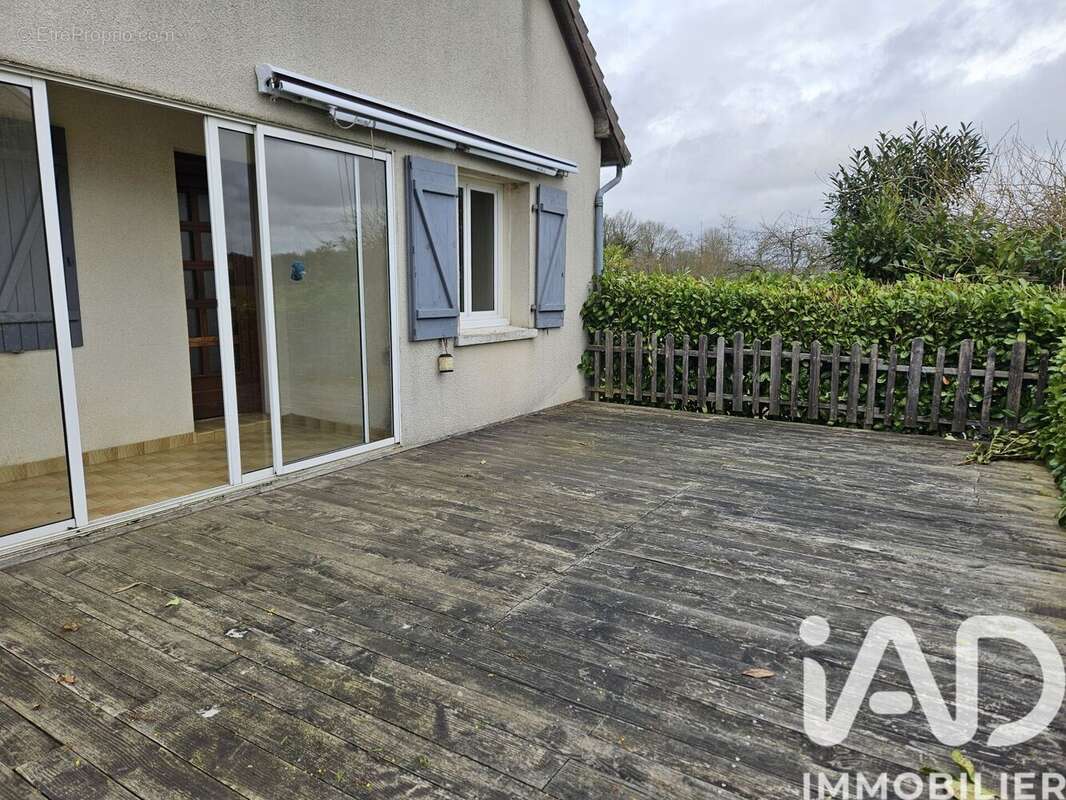 Photo 8 - Maison à ROMILLY