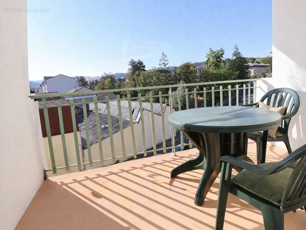 Quartier Bellevue appartement T3 traversant de 64 m², 2 balcons, parking et cave - photo 7