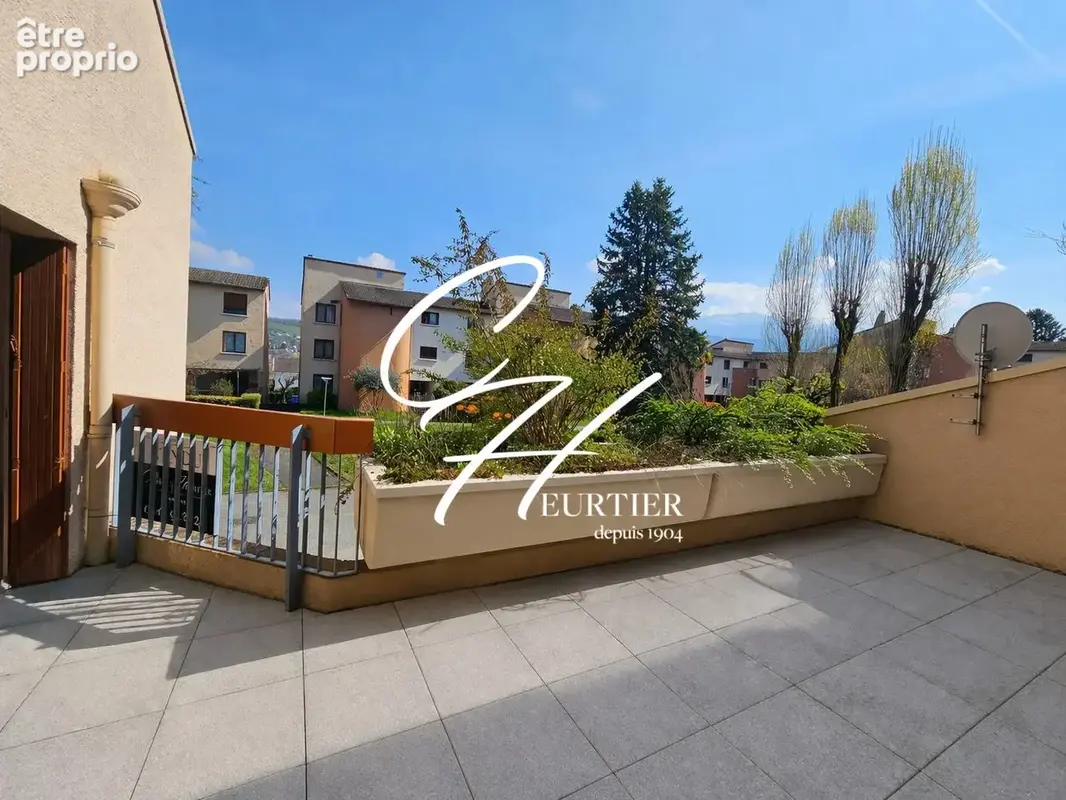 Appartement 111 m² à Voiron  - photo 2