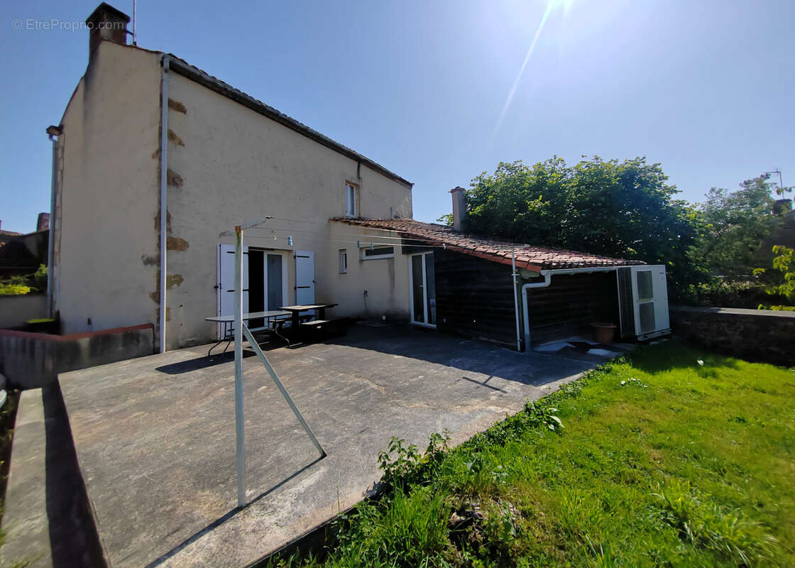 Maison à PISSOTTE