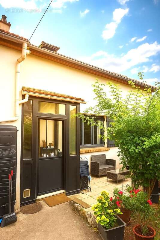 Maison à VITRY-SUR-SEINE