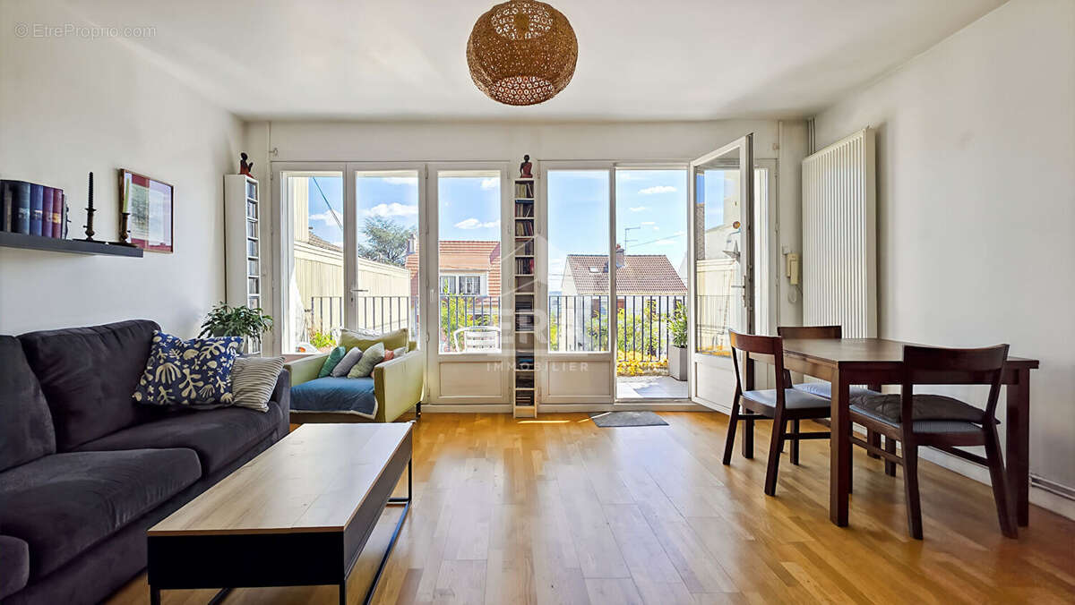 Maison à MONTREUIL